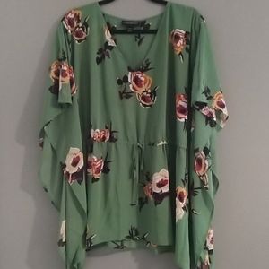 NWOT Lane Bryant Flowy Top